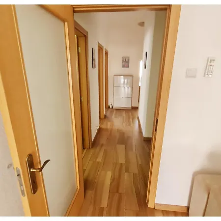 Apartamento Luxury 3 Bedroom - *